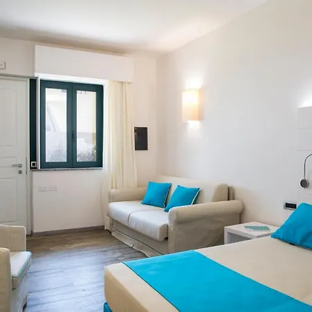 Lu' Maladroxia Hotel 4*