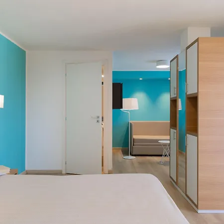 Lu' Maladroxia Hotel SantʼAntìoco
