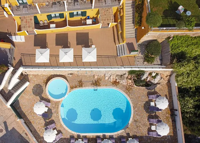 Lu' Maladroxia Hotel SantʼAntìoco