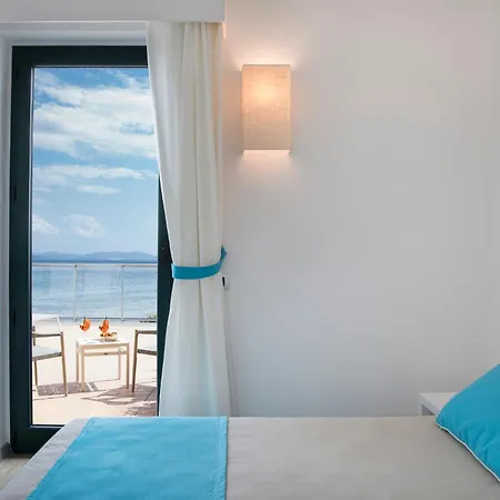 Lu' Maladroxia Hotel SantʼAntìoco