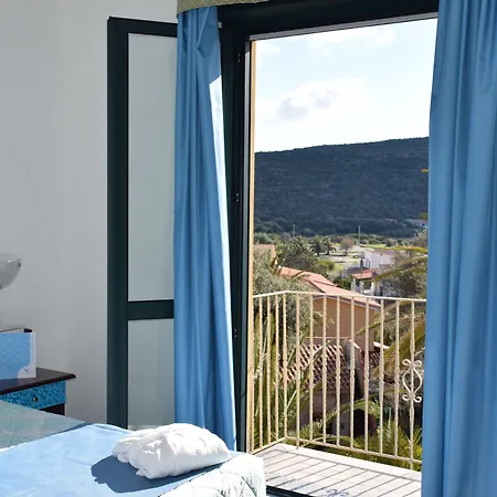 Lu' Maladroxia Hotel SantʼAntìoco